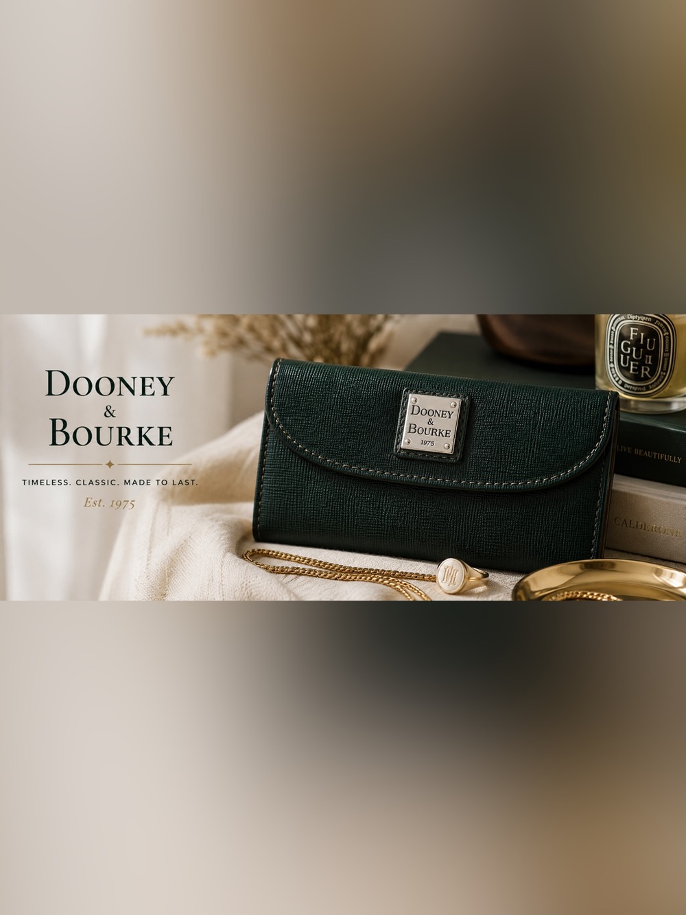 Dooney & Bourke Green Textured Leather Wallet Silver Logo Plaque